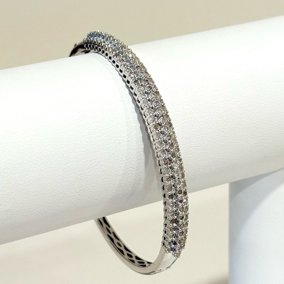 Vintage Sterling Silver 925 DK Hinged Bangle Bracelet CZ Stones 12.32 Grams - Picture 6 of 9